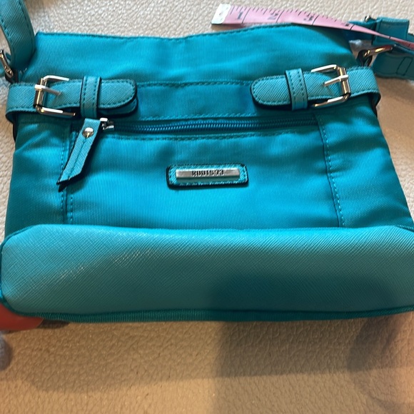 Roots aqua turquoise crossbody bag - adjustable straps; silver hardware - Picture 10 of 12